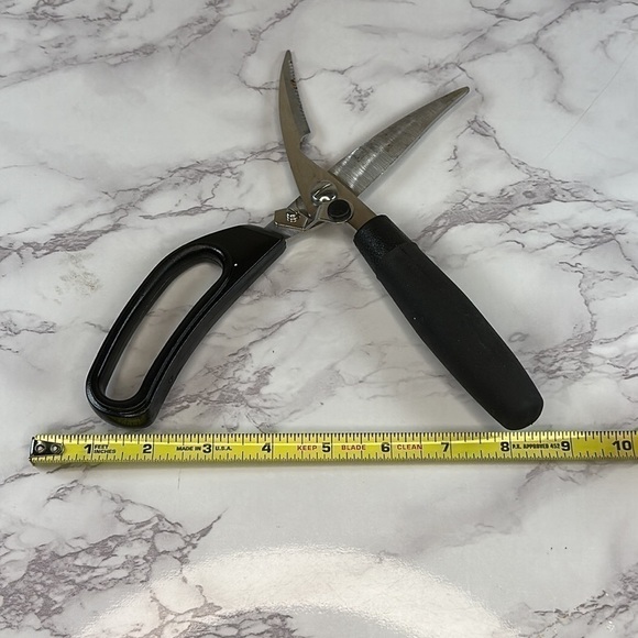 Heavy Duty Scissors - Picture 4 of 4